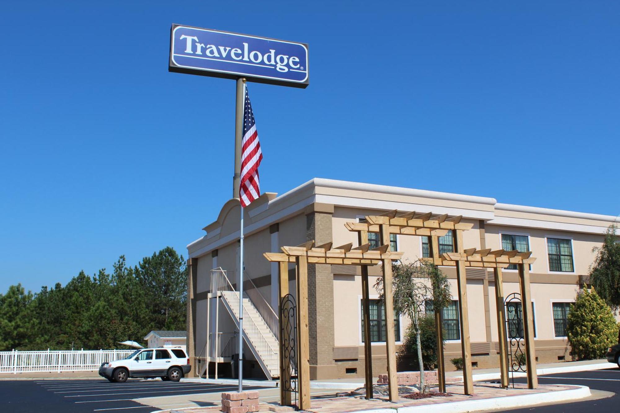 Travelodge By Wyndham Perry National Fairgrounds Area I-75 Экстерьер фото