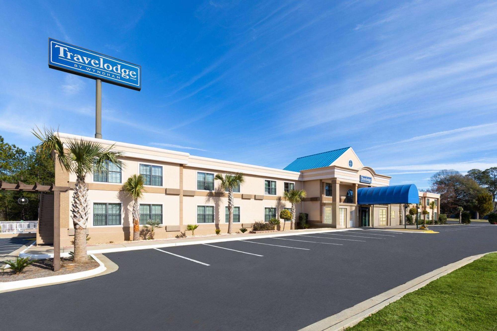 Travelodge By Wyndham Perry National Fairgrounds Area I-75 Экстерьер фото